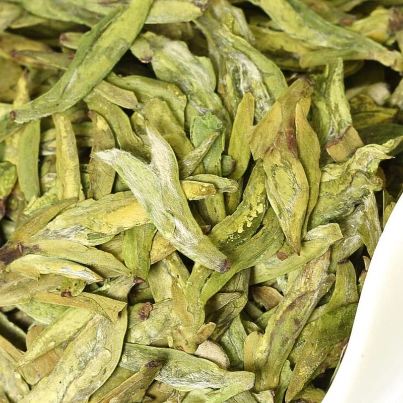 明前龙井绿茶 扁平挺直 散装干茶 细节图2